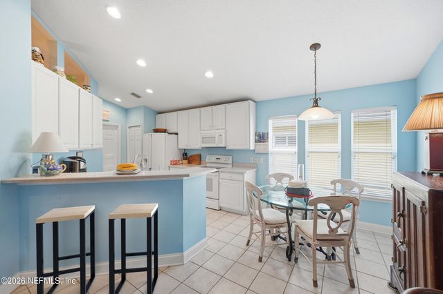 1200 LAKE COVE Court, Ponte Vedra Beach, FL 32082