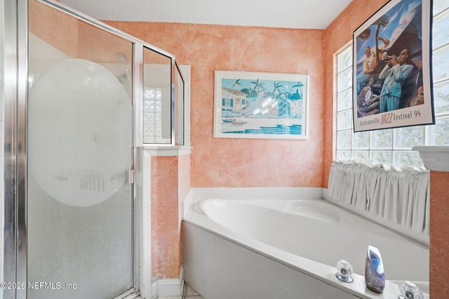 1200 LAKE COVE Court, Ponte Vedra Beach, FL 32082