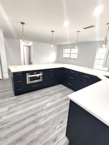 2280 Carson Lane, Deltona, FL 32738