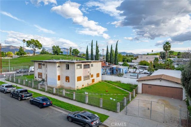 12418 Gain Street, Pacoima, CA 91331