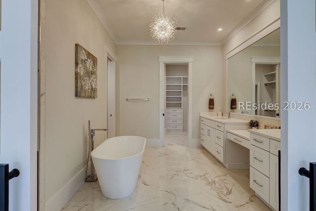 148 Otter Rd, Hilton Head Island, SC 29928