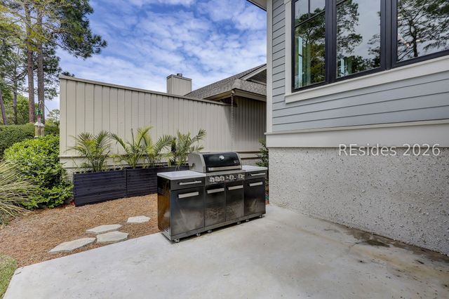 148 Otter Rd, Hilton Head Island, SC 29928