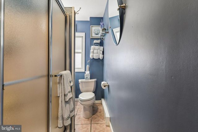 814 CHESTNUT AVE, Trenton, NJ 08611