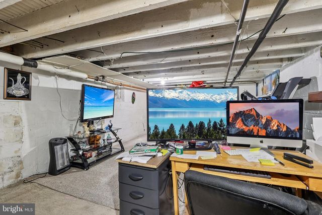 814 CHESTNUT AVE, Trenton, NJ 08611