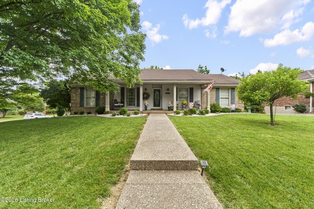 8310 Delightful Ct, Louisville, KY 40291
