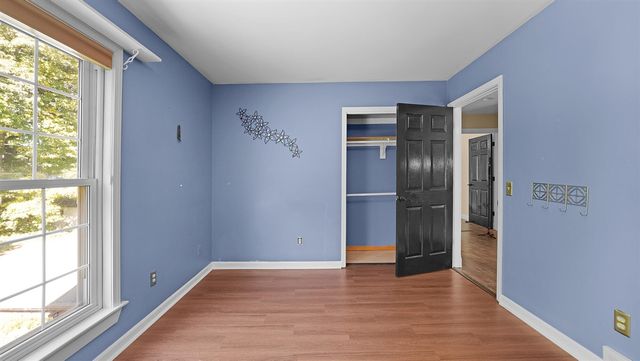 5427 N Silverstone Drive, Comstock Park, MI 49321