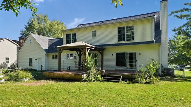 5427 N Silverstone Drive, Comstock Park, MI 49321