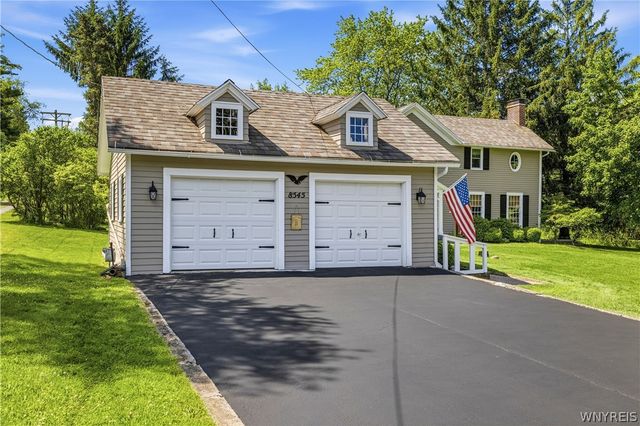 8545 Falls Road, Colden, NY 14170