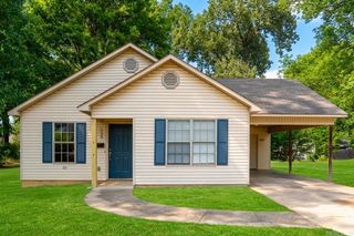 524 Second St, Conway, AR 72032