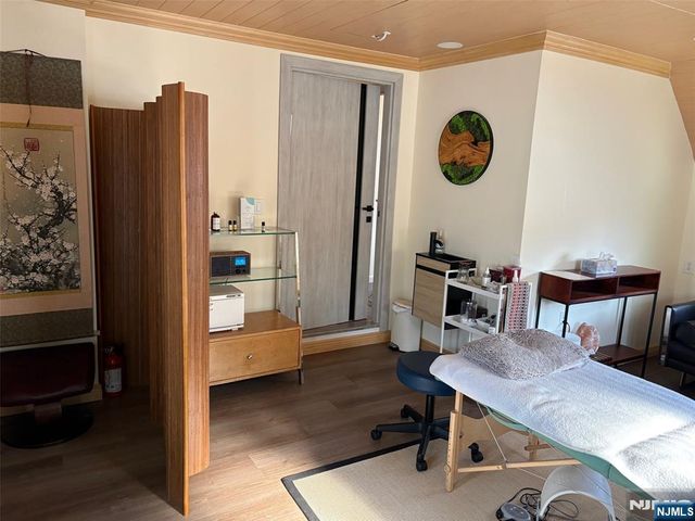 763 River Road 4, Teaneck, NJ 07666