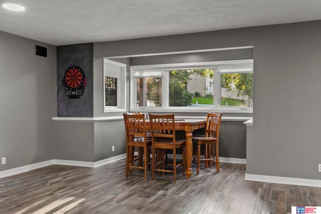 7125 Beaver Hollow Circle, Lincoln, NE 68516
