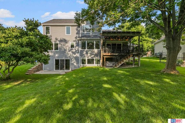 7125 Beaver Hollow Circle, Lincoln, NE 68516