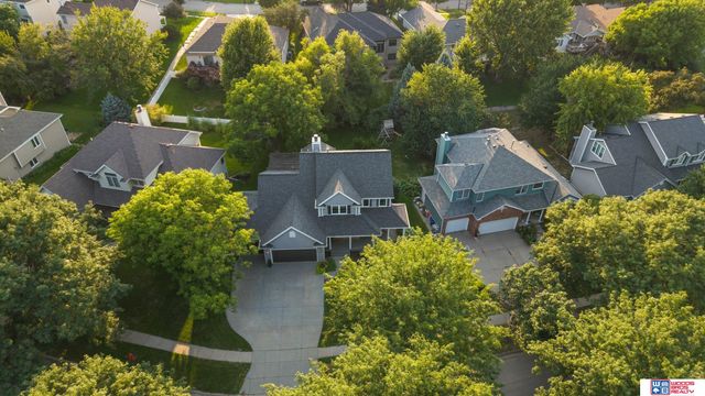 7125 Beaver Hollow Circle, Lincoln, NE 68516