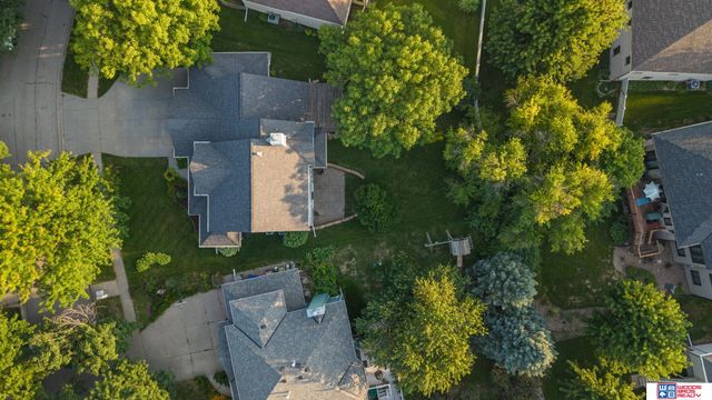 7125 Beaver Hollow Circle, Lincoln, NE 68516