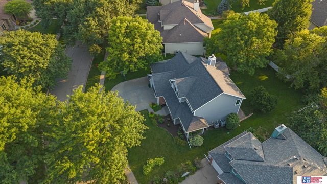 7125 Beaver Hollow Circle, Lincoln, NE 68516
