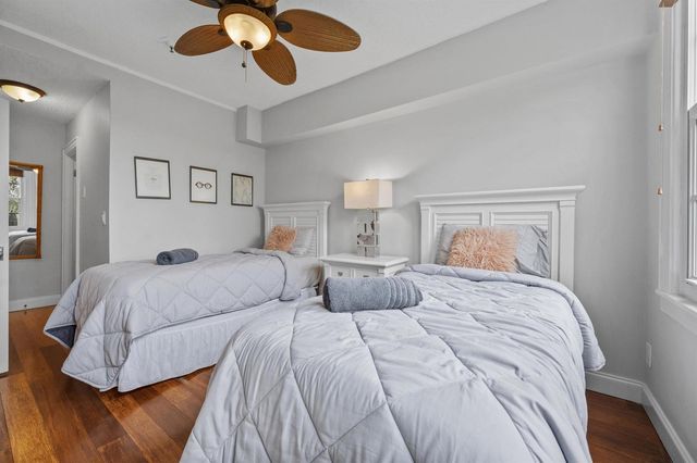 235 Sunrise Avenue 3232, Palm Beach, FL 33480