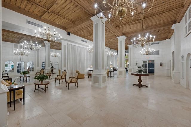 235 Sunrise Avenue 3232, Palm Beach, FL 33480