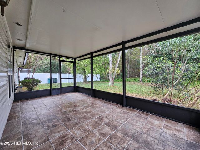 9032 CUMBERLAND FOREST Way, Jacksonville, FL 32257