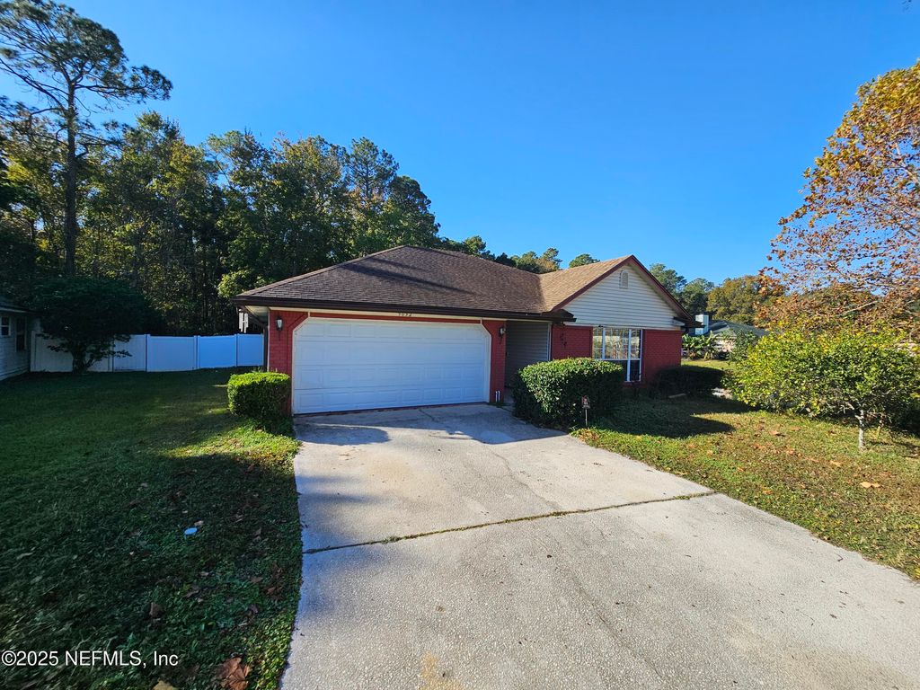 9032 CUMBERLAND FOREST Way, Jacksonville, FL 32257