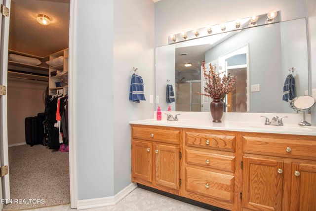 9919 Tinsmith Way, Knoxville, TN 37931