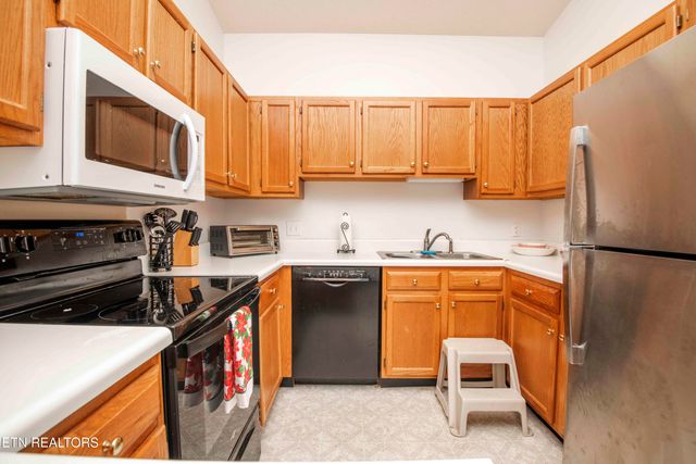 9919 Tinsmith Way, Knoxville, TN 37931