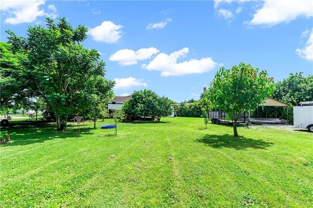 5135 Balmer ST, Lehigh Acres, FL 33971