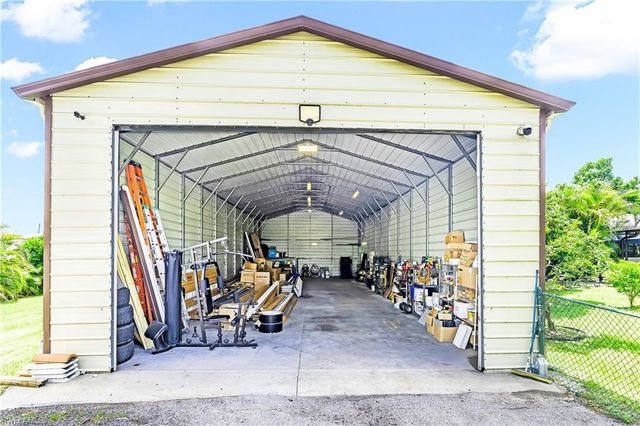 5135 Balmer ST, Lehigh Acres, FL 33971