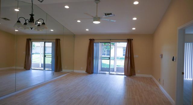 9861 Three Lakes Circle, Boca Raton, FL 33428
