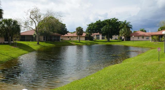 9861 Three Lakes Circle, Boca Raton, FL 33428