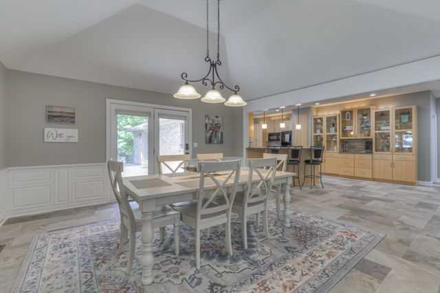 117 Lake St, Estill Springs, TN 37330