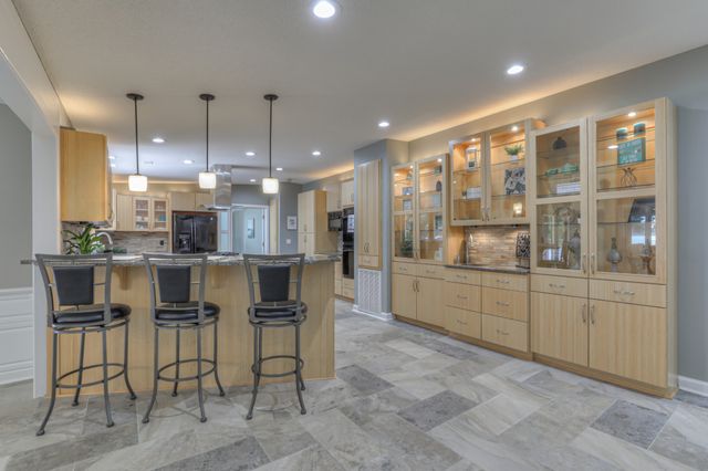 117 Lake St, Estill Springs, TN 37330