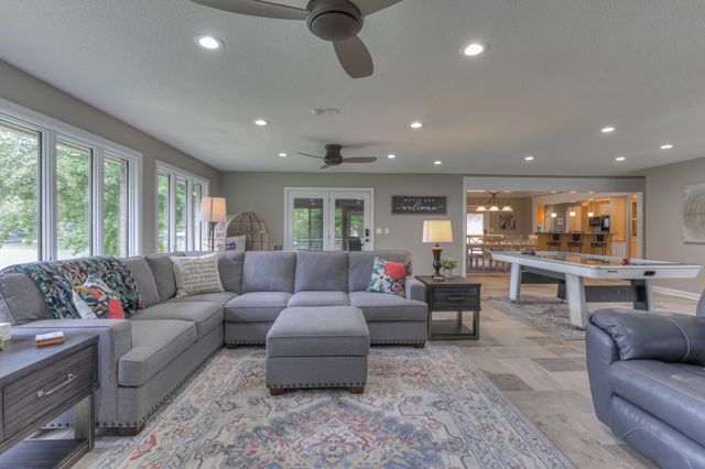 117 Lake St, Estill Springs, TN 37330