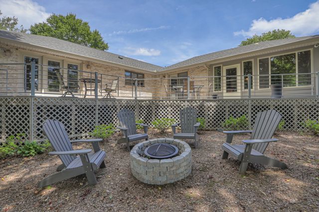117 Lake St, Estill Springs, TN 37330