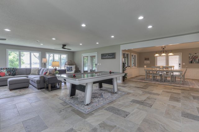 117 Lake St, Estill Springs, TN 37330
