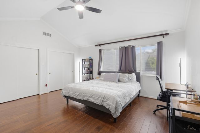 1950 Augusta Drive, Houston, TX 77057