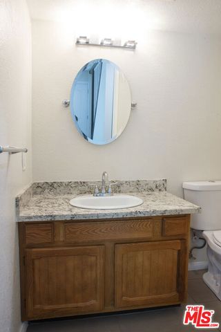 14018 Vanowen Street 7, Van Nuys, CA 91405