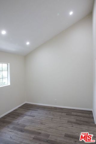 14018 Vanowen Street 7, Van Nuys, CA 91405