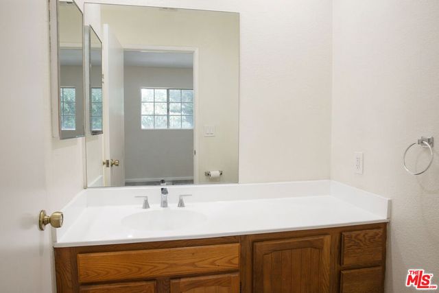 14018 Vanowen Street 7, Van Nuys, CA 91405