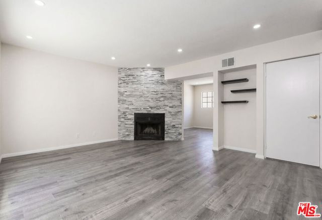 14018 Vanowen Street 7, Van Nuys, CA 91405