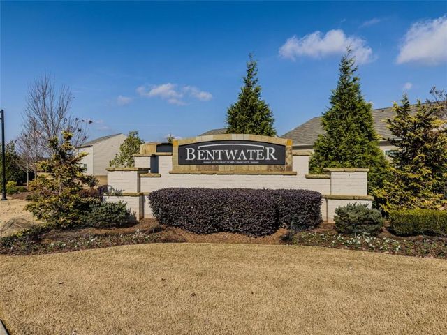 278 Bentwater Way, Hoschton, GA 30548