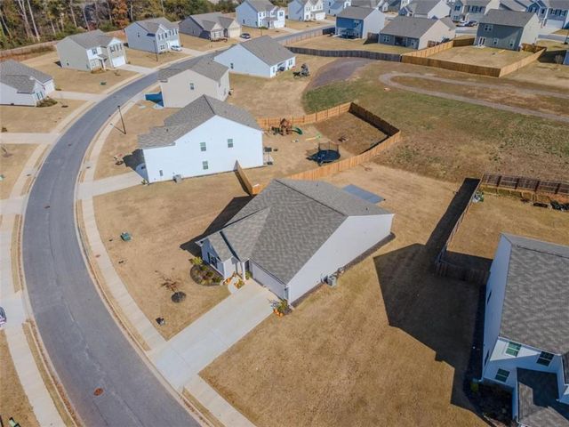 278 Bentwater Way, Hoschton, GA 30548