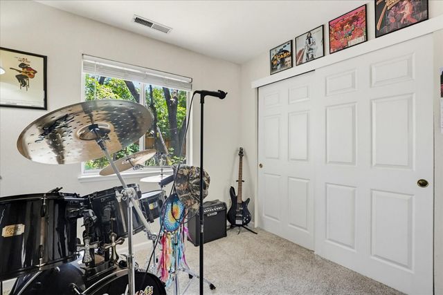 11524 Sherwood Way, Auburn, CA 95602