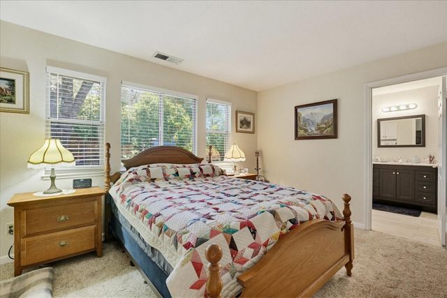 11524 Sherwood Way, Auburn, CA 95602
