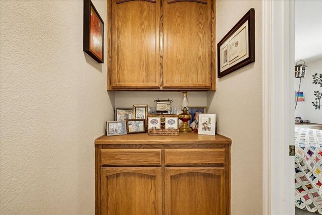 11524 Sherwood Way, Auburn, CA 95602