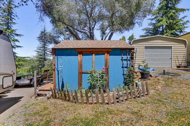 11524 Sherwood Way, Auburn, CA 95602