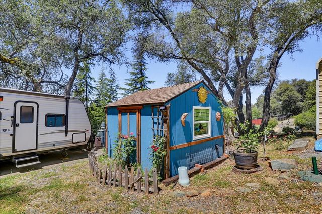 11524 Sherwood Way, Auburn, CA 95602