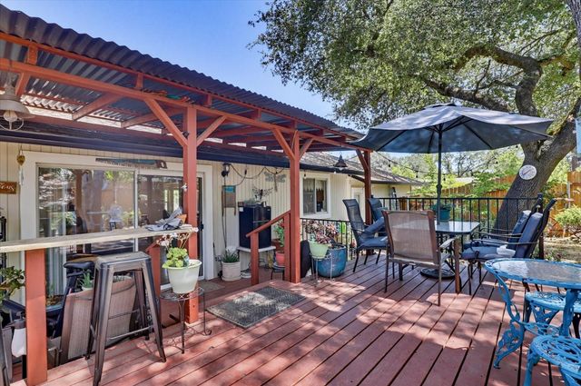 11524 Sherwood Way, Auburn, CA 95602