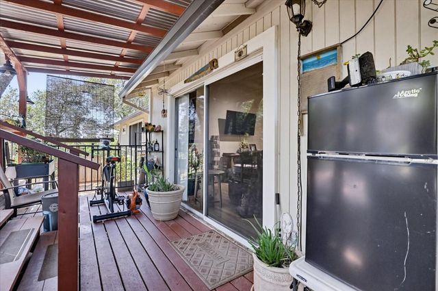 11524 Sherwood Way, Auburn, CA 95602
