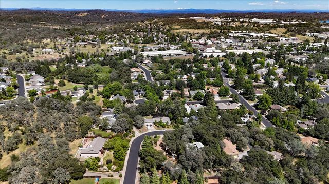 11524 Sherwood Way, Auburn, CA 95602