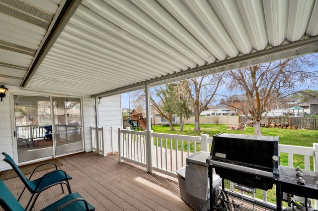 6183 S 2375 E, South Ogden, UT 84403